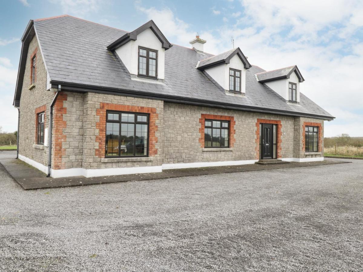 Cloonacastle Cottage Ballinrobe Exterior photo